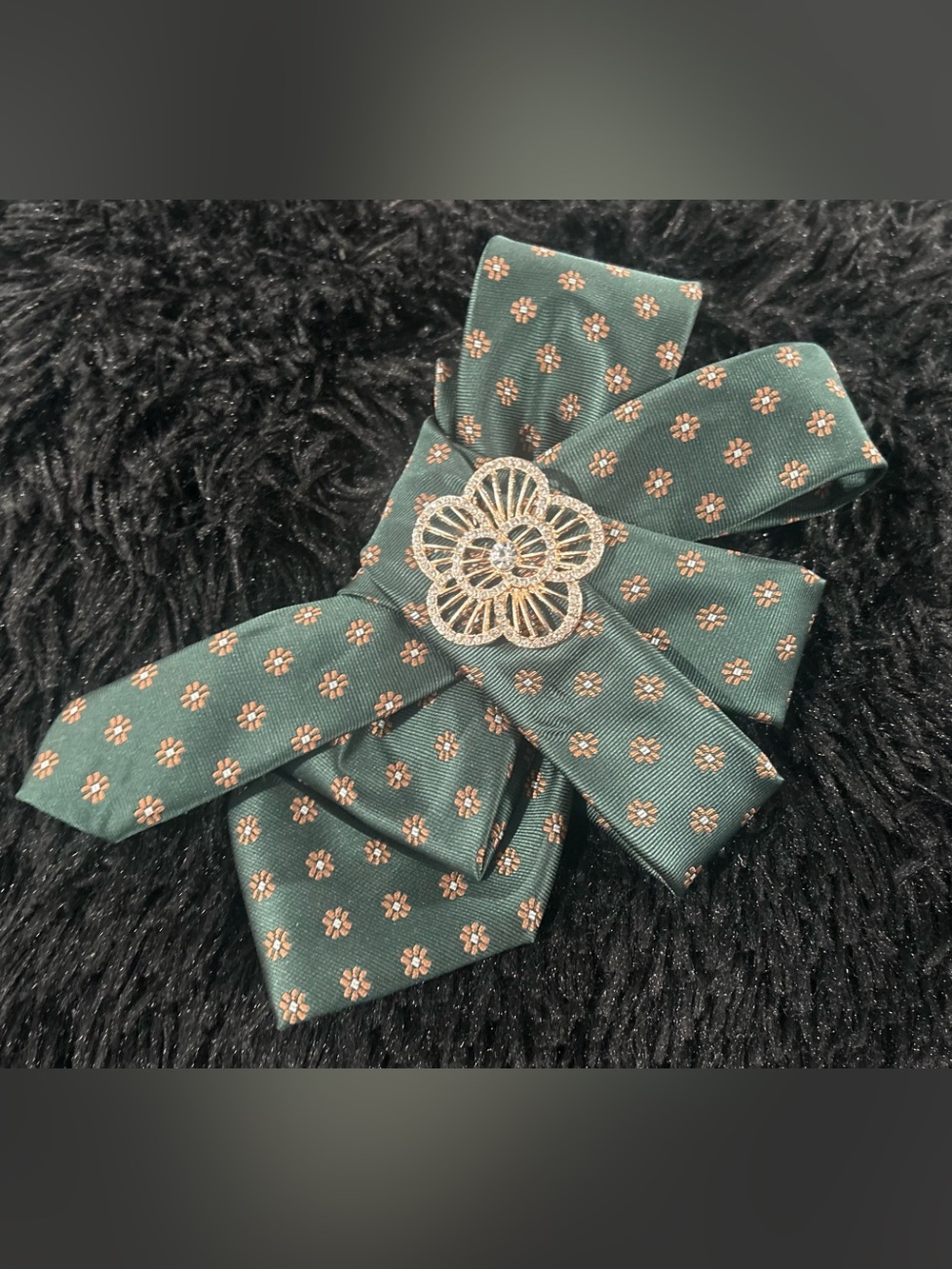 Green Floral Pattern Bow Brooch with Gold Flower Pin